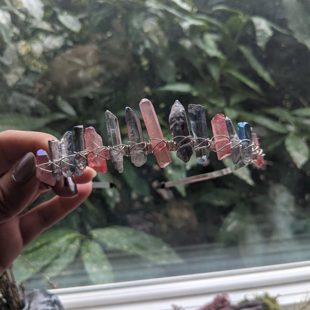 Unique crystal crown